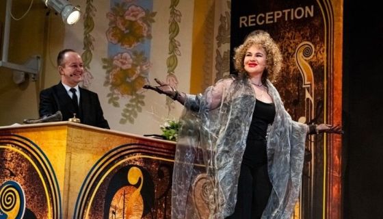 Спектакль «Отель "Новогодний"»