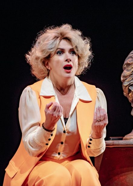 Спектакль «Ищу мужа»