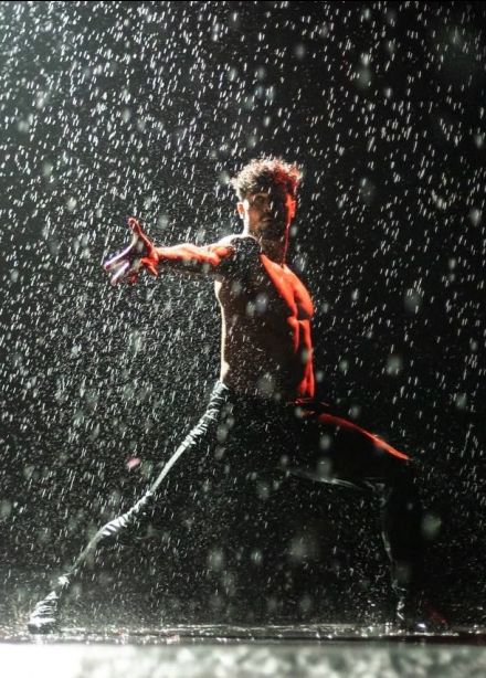 Шоу под дождём V. Признание в любви, Миасс