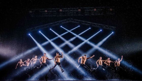 Шоу под дождём V. Признание в любви, Миасс