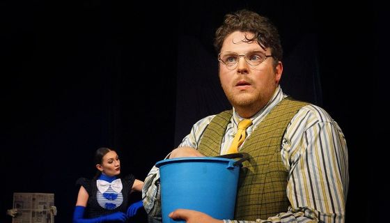 Спектакль «Лысая певица»