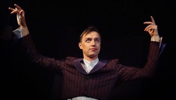 Спектакль «Лысая певица»