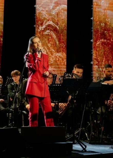 Поём вместе любимые песни