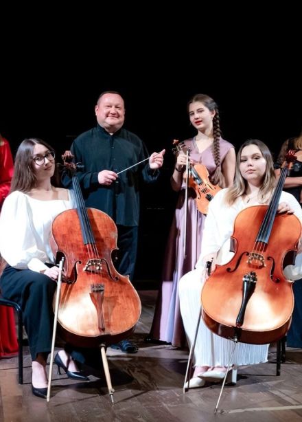 Концерт «Балалайка-контрабас с абсурдом»