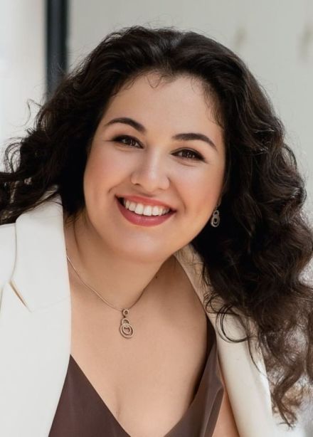 Симфонический оркестр и Альбина Латипова