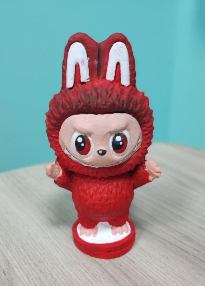 Раскрась своего уникального гипсового друга Лабубу