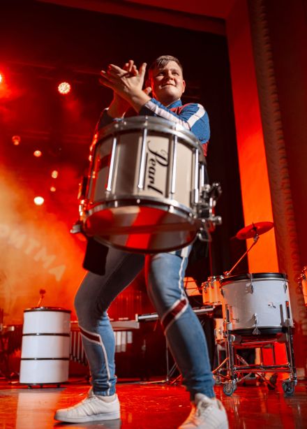 Шоу барабанщиков «Чувство ритма»