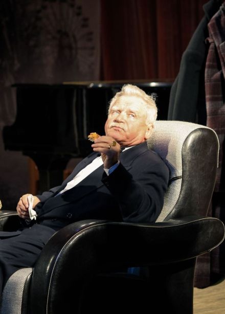 Спектакль «Аккомпаниатор»