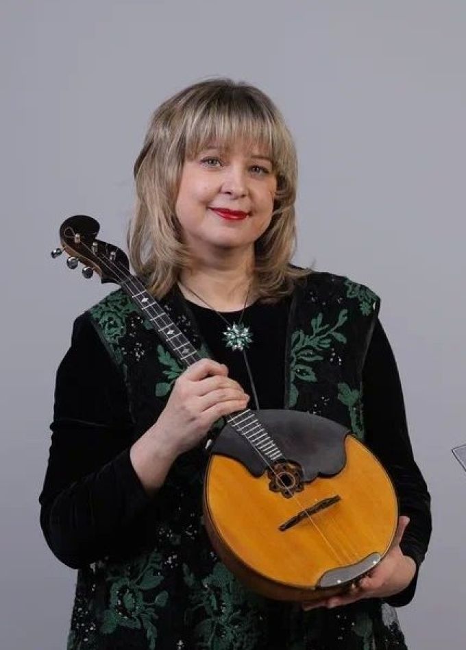 Оркестр «Малахит». И запели струны серебристые