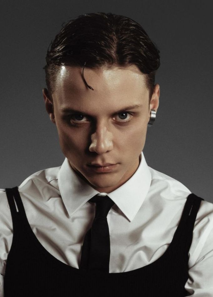 Ваня Дмитриенко