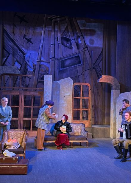 Золотая карета